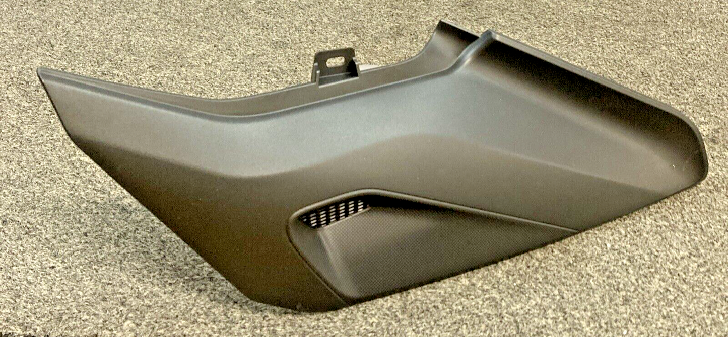 NEW GENUINE TRIUMPH T2313232 Side Panel, Rh, Mldg