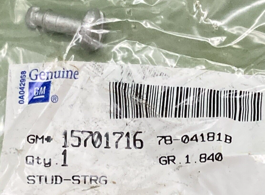 NEW GENUINE GM 15701716 Retainer Stud Type Front Fender Inner Wheel House