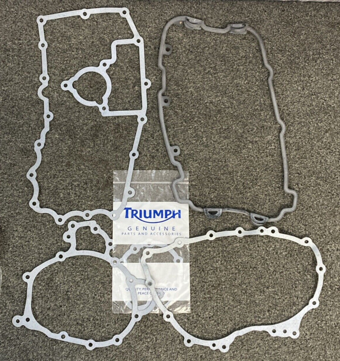 NEW GENUINE TRIUMPH T3990075 Gasket Kit, Full,