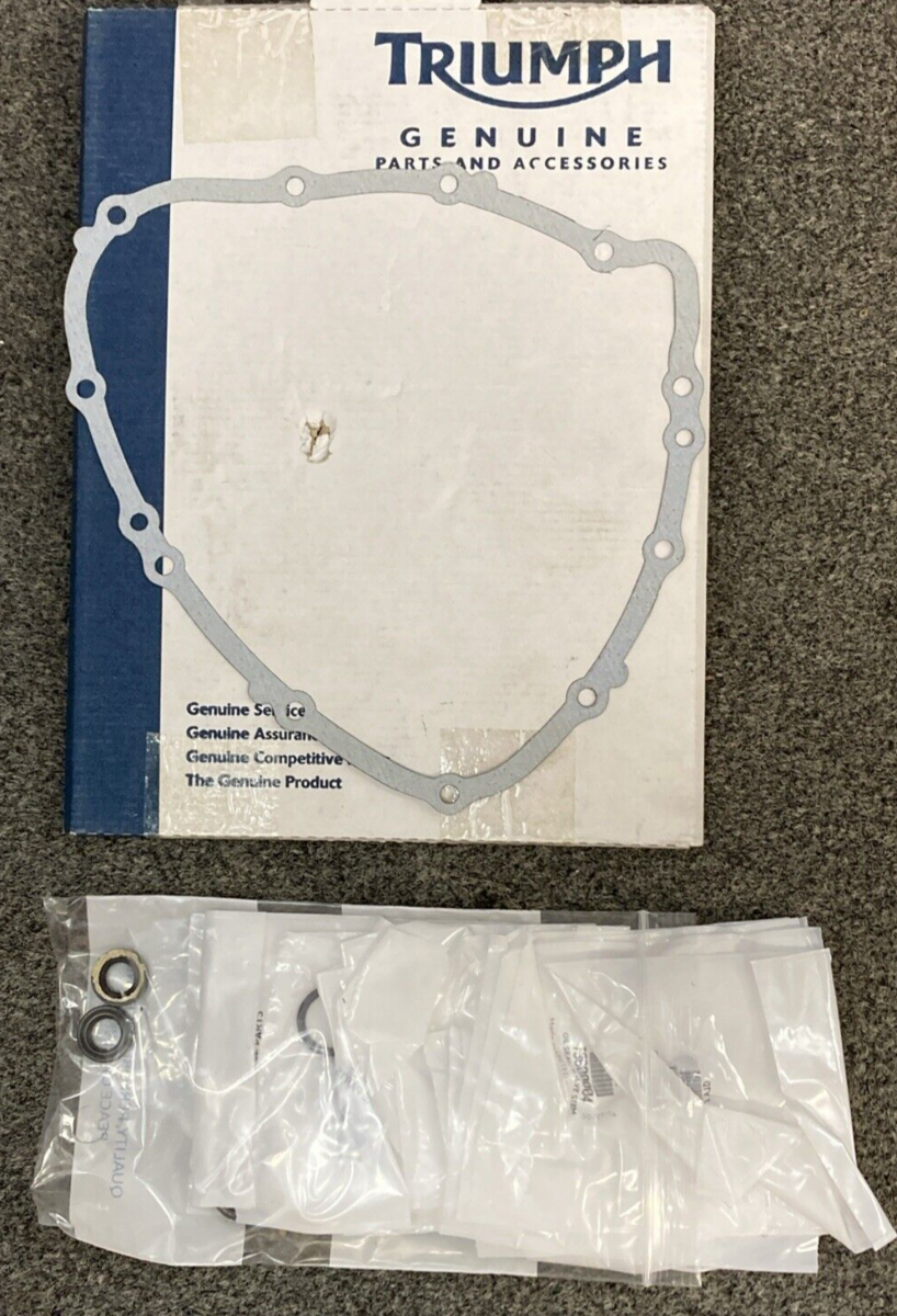 NEW GENUINE TRIUMPH T3990061 Kit, Gasket Kitcyl Hd, 908MD