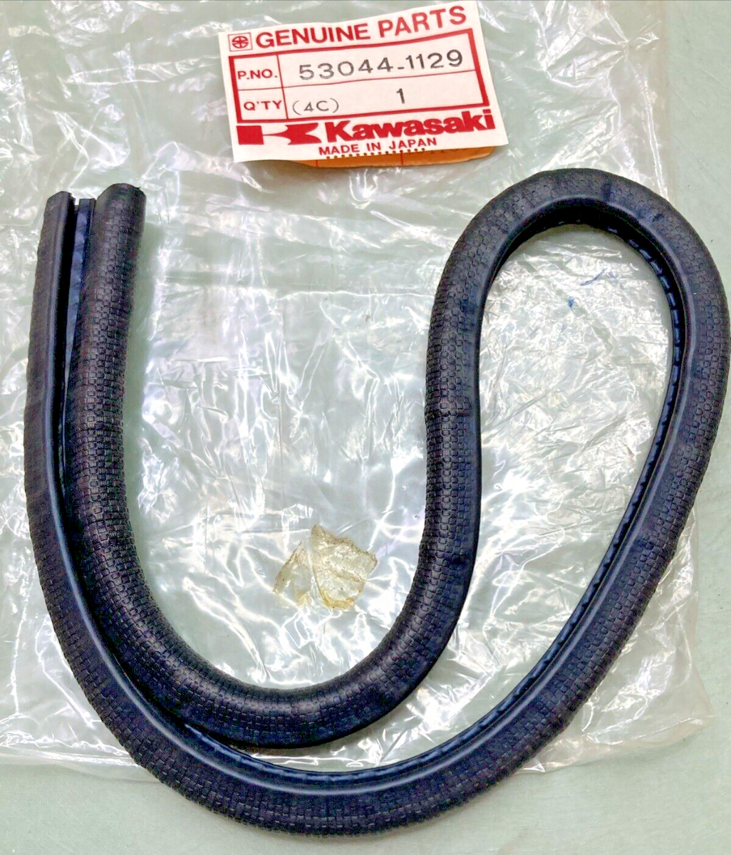 NEW GENUINE KAWASAKI 53044-1129 TRIM SEAT COVER