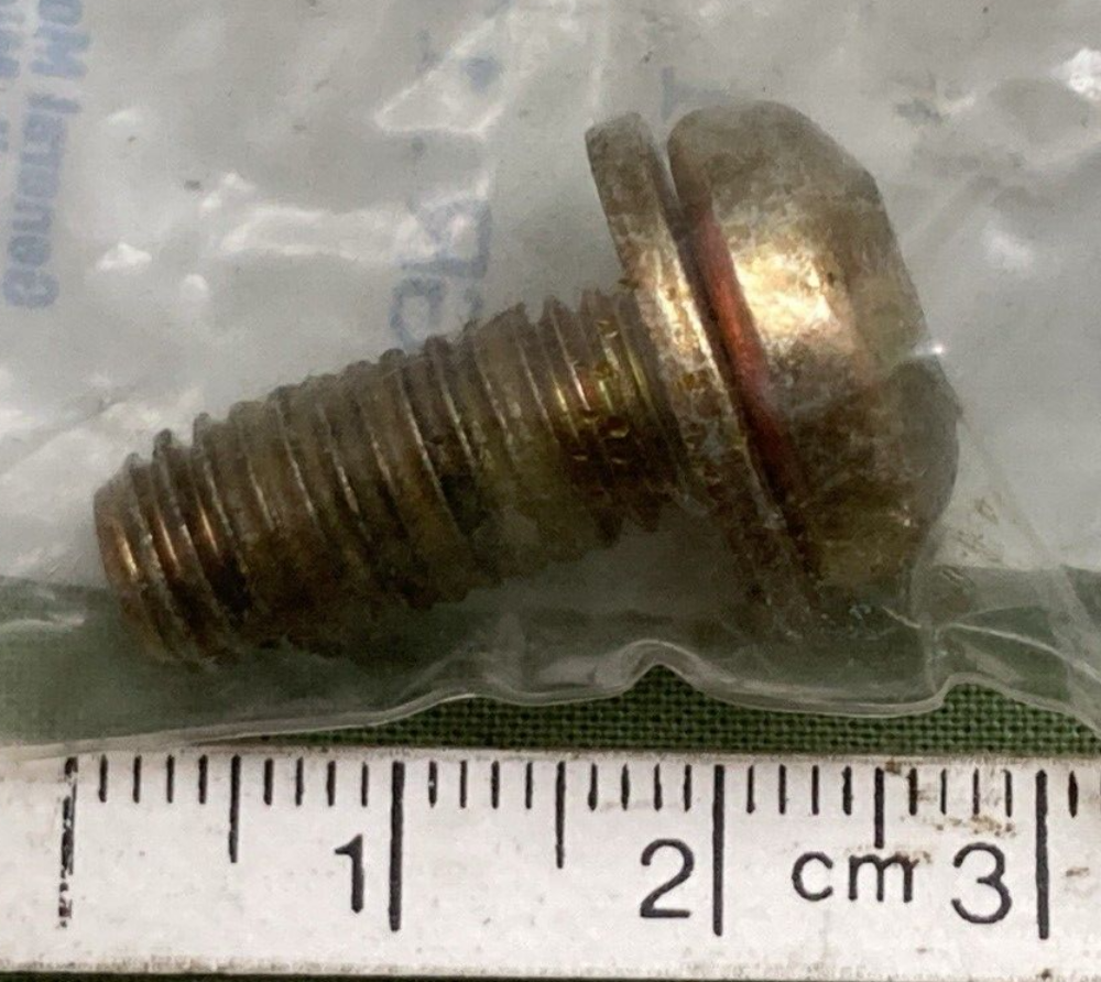 NEW GENUINE GM 15669149 BOLT Hood Latch SCREW FLANGED WASHER PAN TORX