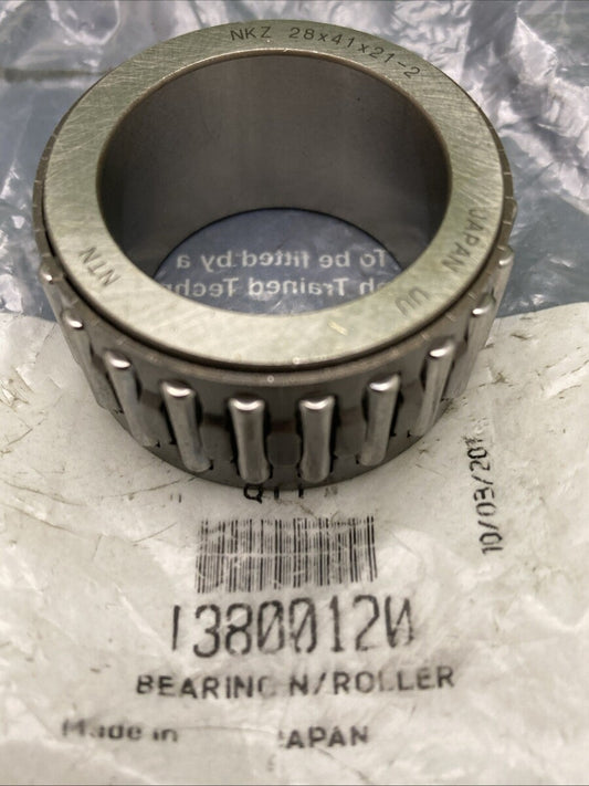 NEW GENUINE TRIUMPH T3800120 Bearing, N/roller
