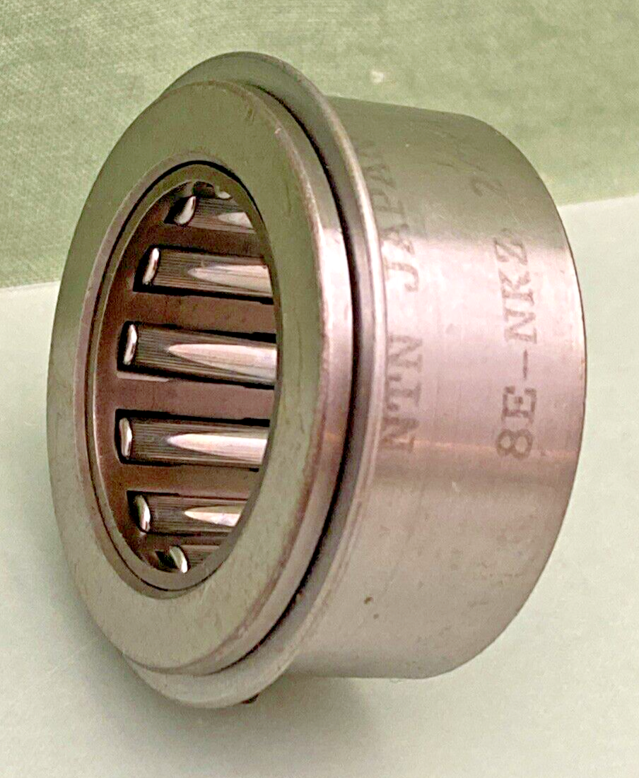 NEW GENUINE TRIUMPH T38000078 BEARING,NEEDLE, 40X24X20