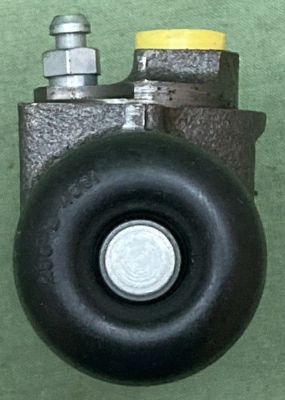NEW GENUINE BENDIX 34136 Drum Brake Wheel Cylinder