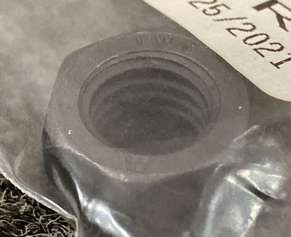 NEW GENUINE BMW 11 12 7 650 402 HEX NUT  11127650402