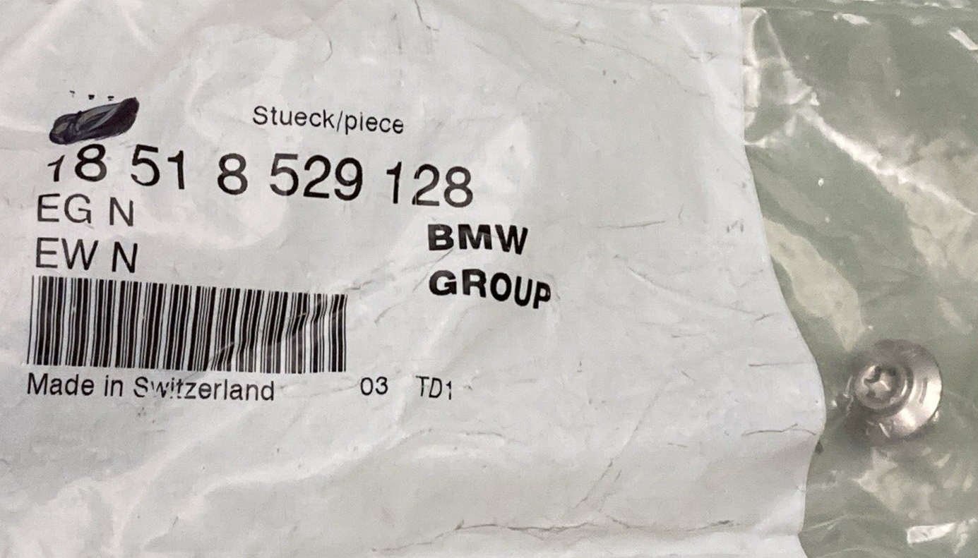 NEW GENUINE BMW 18 51 8 529 128  Body screw without shoulder  18518529128