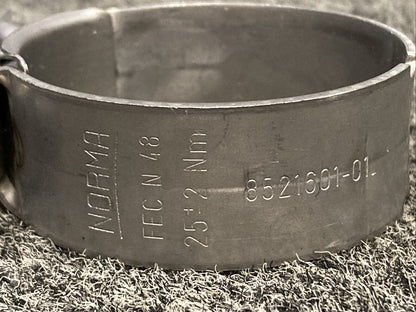 NEW GENUINE BMW 18 12 8 521 601 Clamp 18128521601