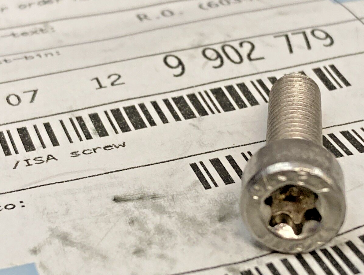 NEW GENUINE BMW 07 12 9 902 779  ISA SCREW  07129902779