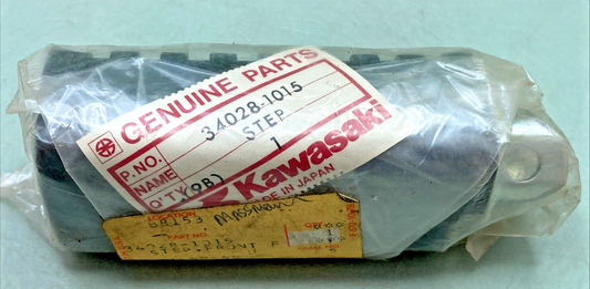 NEW GENUINE KAWASAKI 34028-1015 STEPFRONT FOOTREST