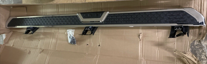NEW GENUINE MOPAR 68361673AA Fixed Running Board, Left