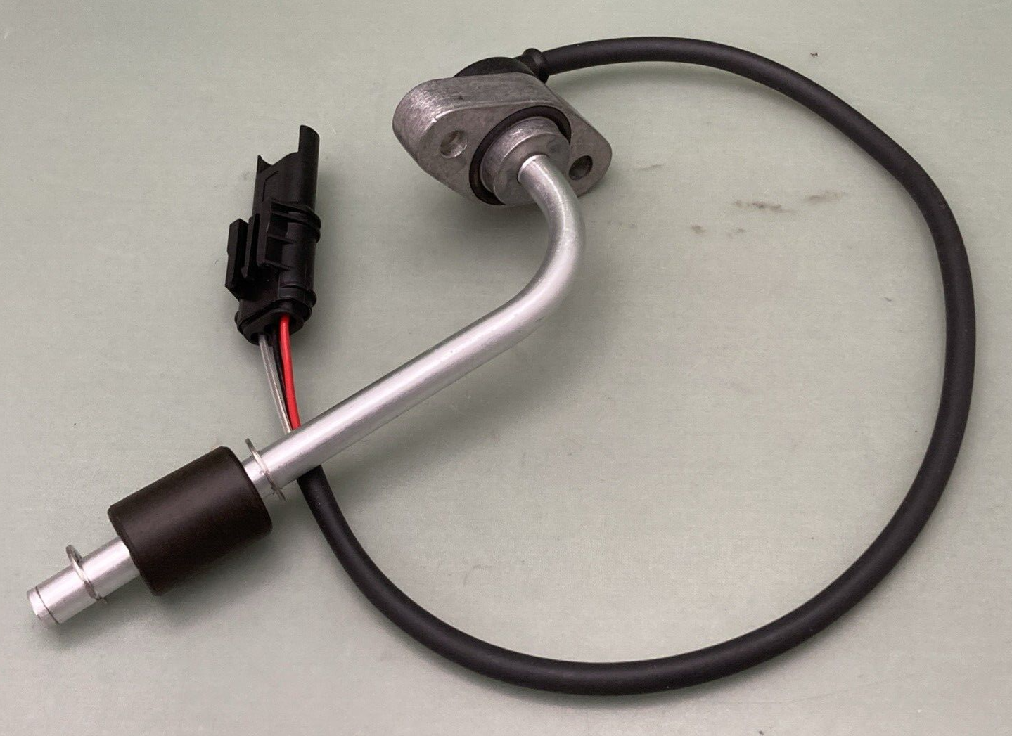 NEW REPLACES BMW 12 61 8 526 276 Oil level temperature sensor 12618526276