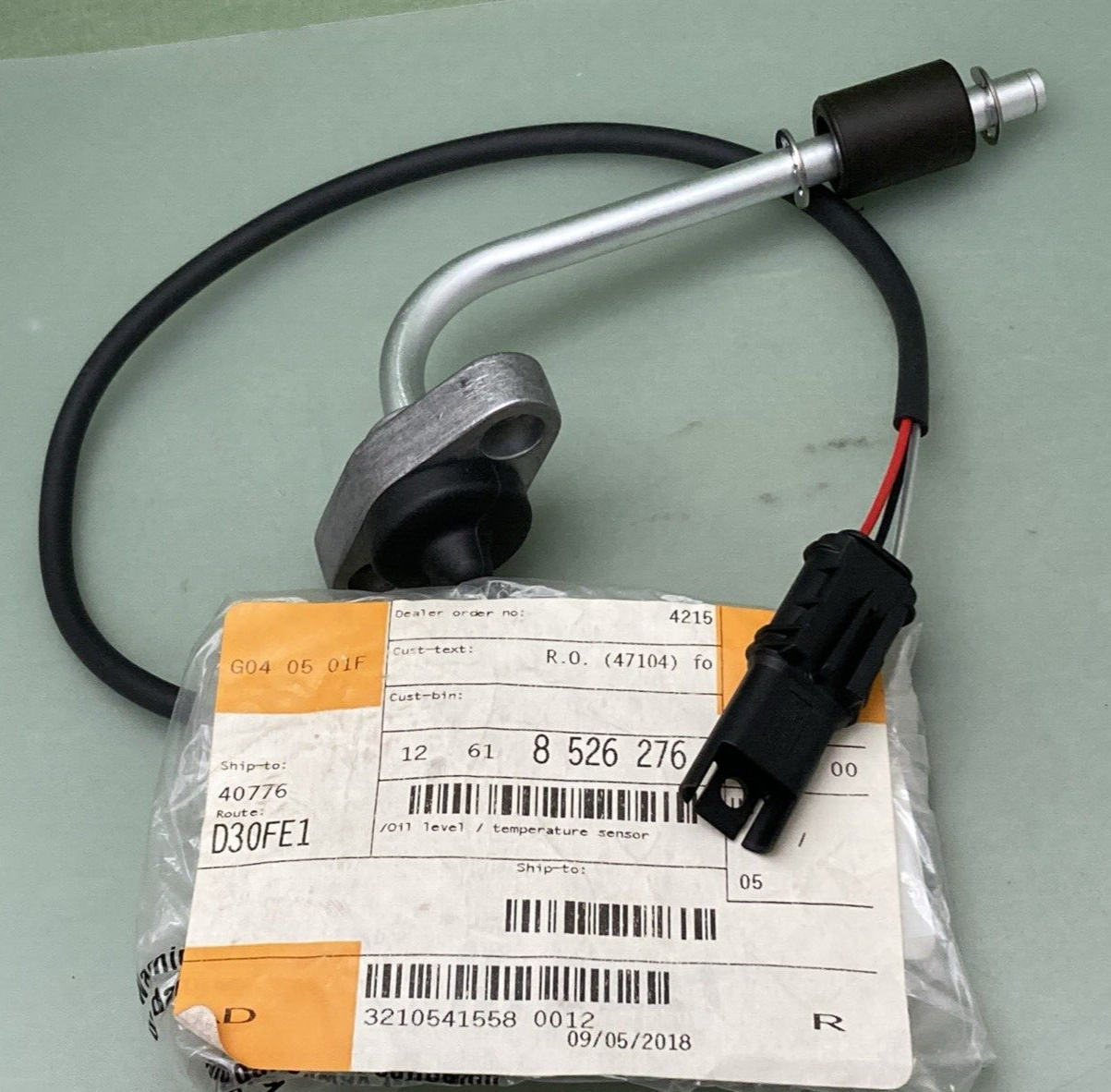 NEW REPLACES BMW 12 61 8 526 276 Oil level temperature sensor 12618526276