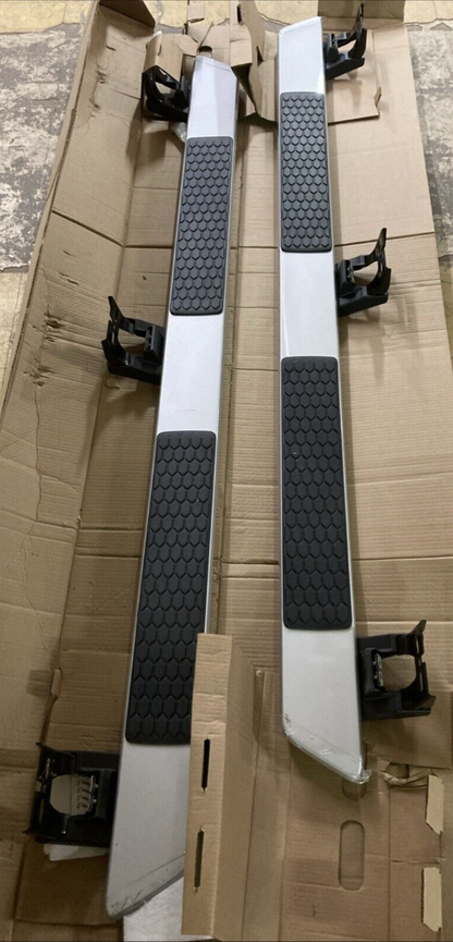 NEW GENUINE MOPAR 82211701AE Aluminum Running Boards In Silver For Crew Cab