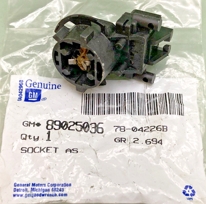 NEW GENUINE GM 89025036 MULTI-PURPOSE LAMP SOCKET