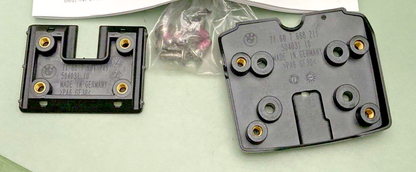 NEW GENUINE BMW  71 60 7 687 769  Set, Baseplate For Navigator  71607687769
