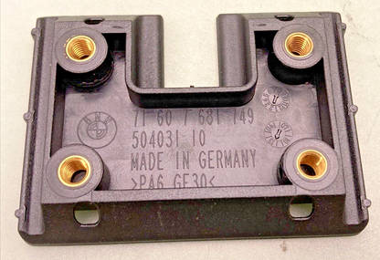 NEW GENUINE BMW  71 60 7 687 769  Set, Baseplate For Navigator  71607687769
