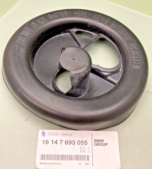 NEW GENUINE BMW  16 14 7 693 055  Cover For Fuel Pump  16147693055