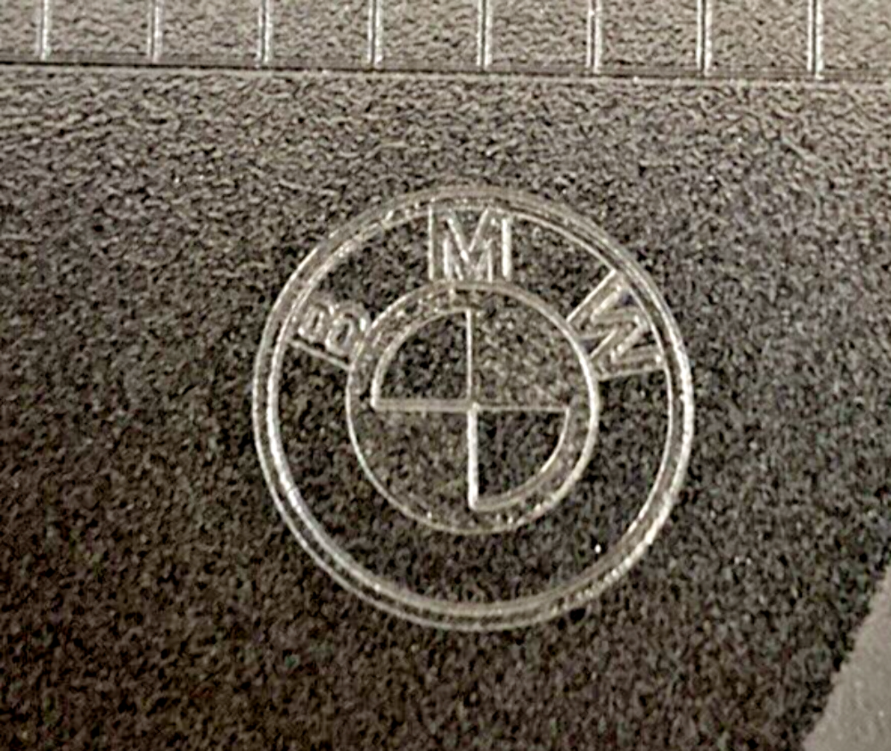 NEW GENUINE BMW  46 63 8 393 405  Wind deflector, left  46638393405