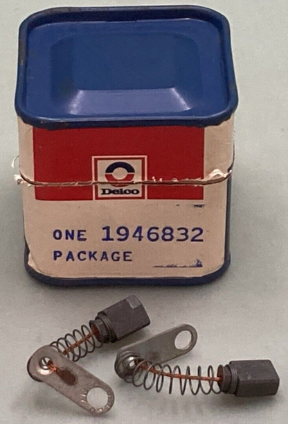 NEW GENUINE DELCO 1946832 MARINE BRUSH SET
