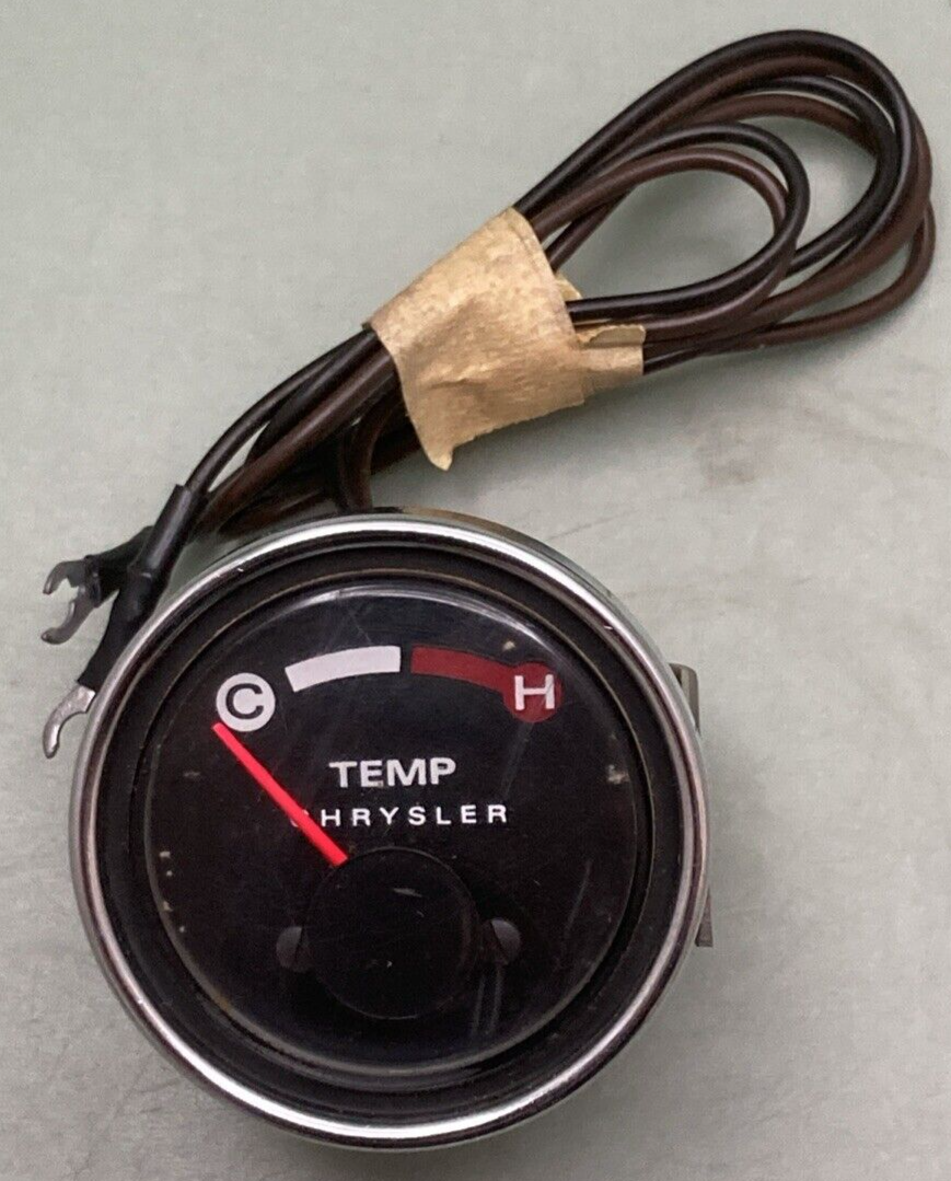 NEW CHRYSLER MARINE TEMP GAUGE