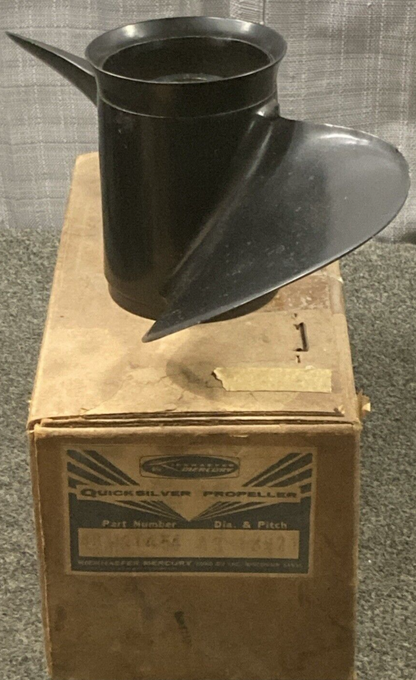 GENUINE MERCURY 48-31454A3 PROPELLER 2-BLADE RH 13-3/4" DIA 21" PITCH BLACK