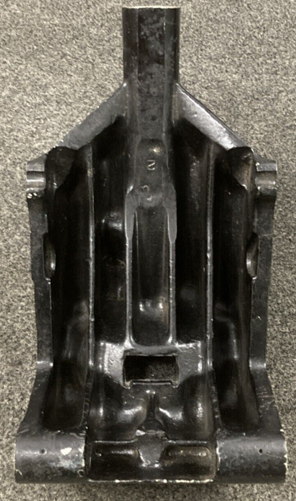 NEW GENUINE MERCURY 1462-4515A1 SWIVEL BRACKET