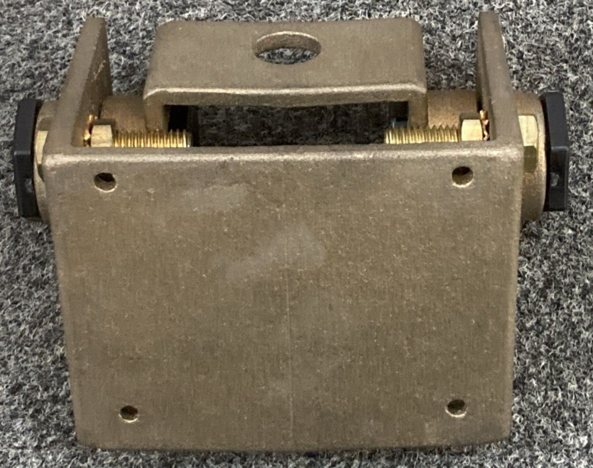 NEW GENUINE LOWRANCE LKB350 BRACKET SPRING-LOADED TRANDUCER HEAVY DUTY BRONZE
