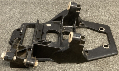 NEW GENUINE MERCURY 44117A8 BRACKET PLATE TRANSOM ASSEMBLY