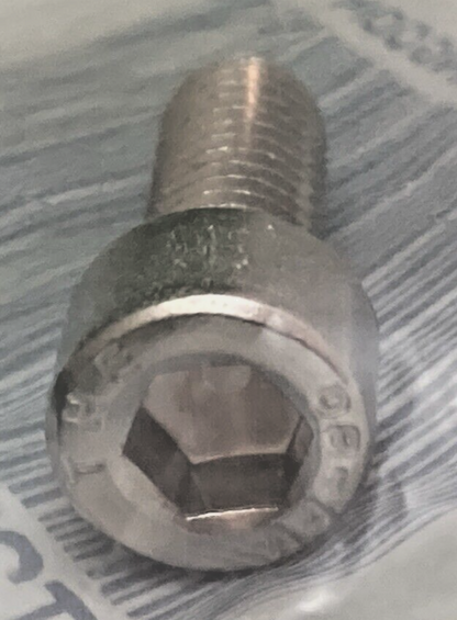 NEW GENUINE TRIUMPH T3050159 Capscrew, Skt Hd, M6X1X16, Ss