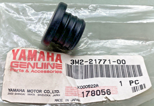 NEW GENUINE YAMAHA 3M2-21771-00 BODY, CAP