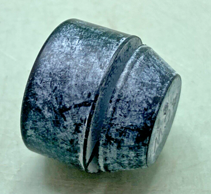QTY 2 NEW GENUINE YAMAHA 4CW-F7114-00 STOPPER, MAIN STAND