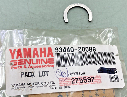 QTY 4 NEW GENUINE YAMAHA 93440-20088 CIRCLIP, OUTER