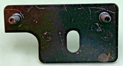 NEW GENUINE GM 22659561 LH FENDER BRACKET