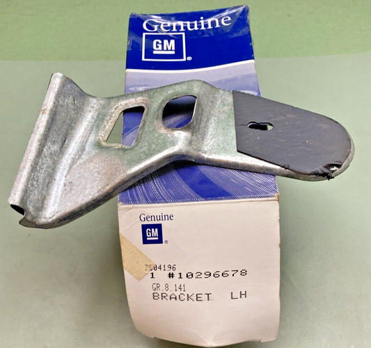 NEW GENUINE GM 10296678 BRACKET ASSEMBLY, FRONT FENDER REAR UPPER