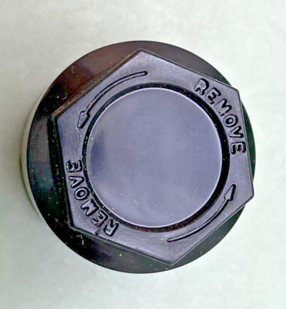 NEW GENUINE GM 15646284 WHEEL COVER CENTETR CAP,  NUT HEXAGON WHEEL CAP