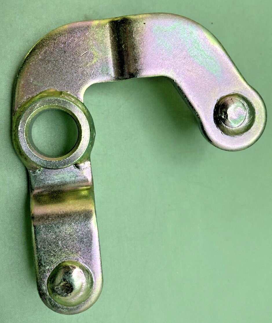 NEW GENUINE MITSUBISHI MOTORS 2460A034 LEVER, M/T SELECT SHAFT