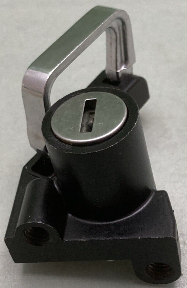 NEW GENUINE YAMAHA 2H7-21308-00 HELMET HANGER ASSEMBLY W/ 2 KEYS