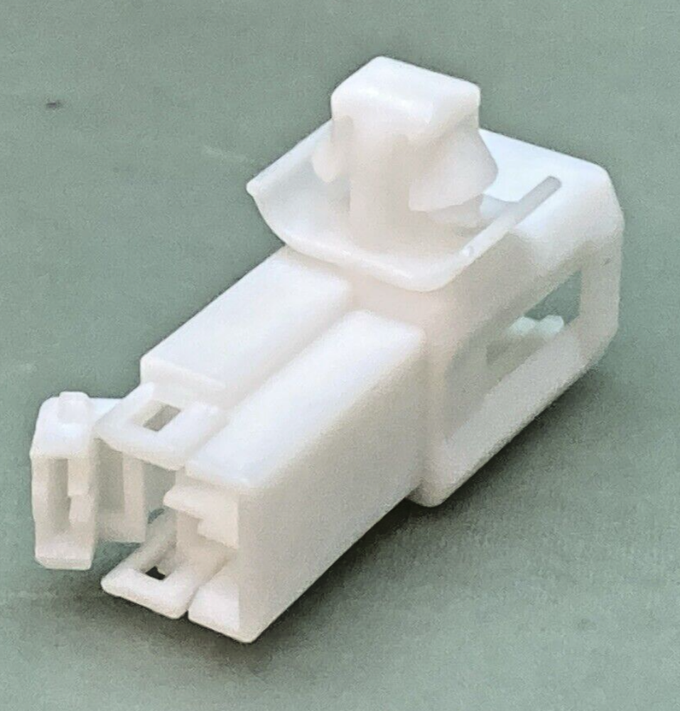NEW GENUINE CAN-AM 710000667 Male Housing (2 Circuits)
