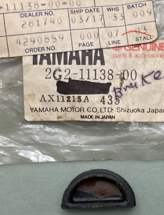 NEW GENUINE YAMAHA 2G2-11138-00 PLUG TOP END GASKET