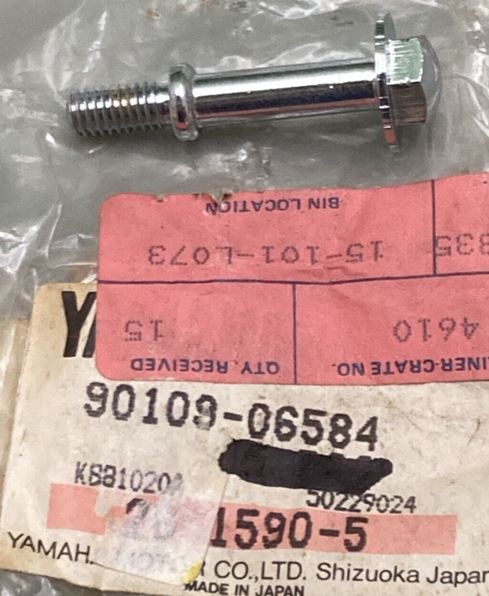 NEW GENUINE YAMAHA 90109-06584 BOLT CYLINDER HEAD