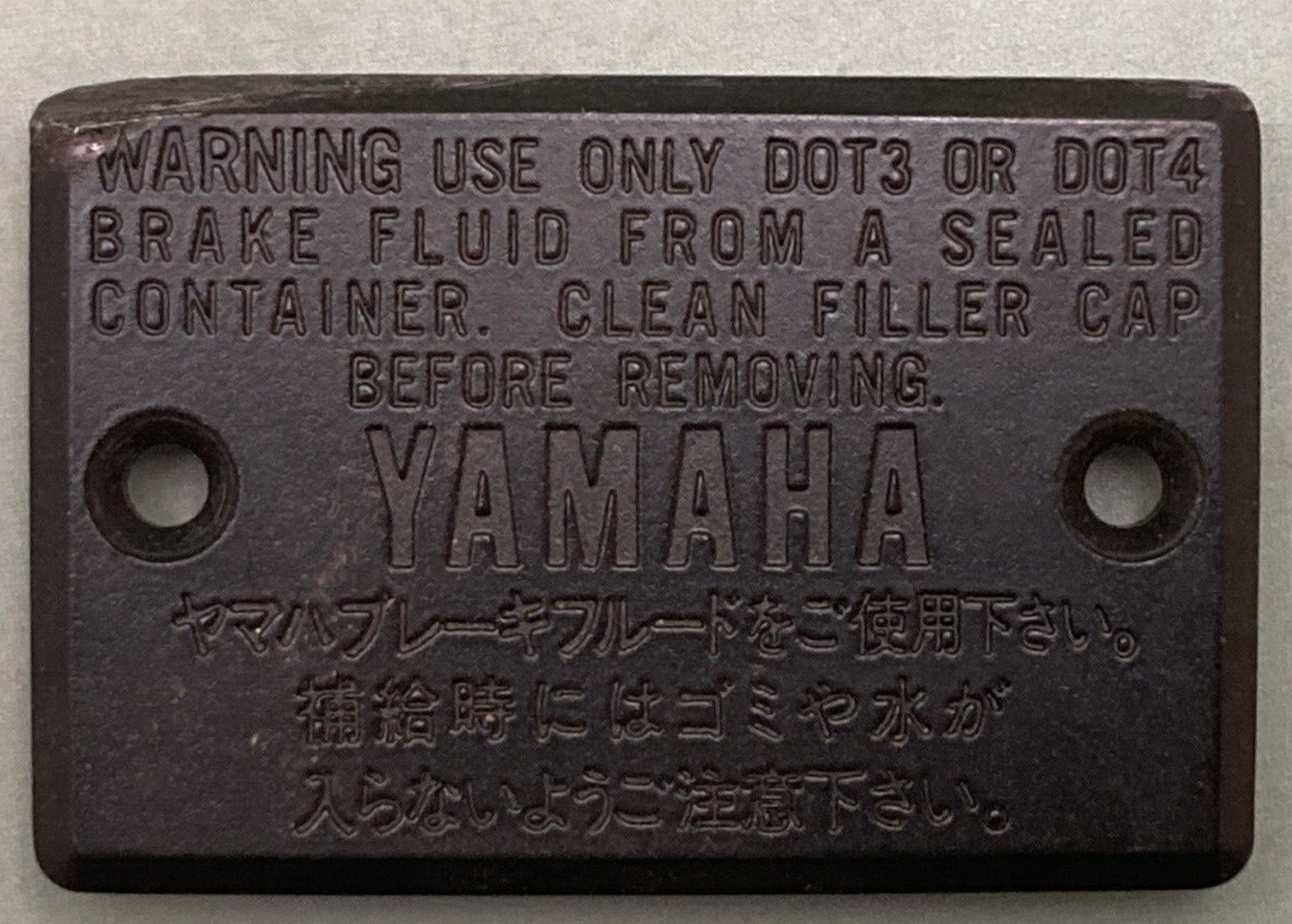 NEW GENUINE YAMAHA 2GV-25852-00 RESERVOIR CAP BRAKE FLUID