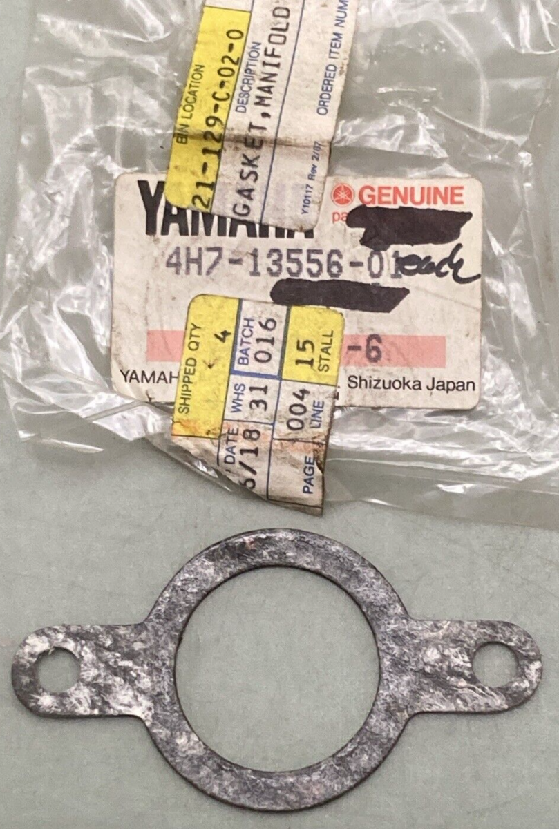 NEW GENUINE YAMAHA 4H7-13556-01 Gasket Manifold AIR CLEANER