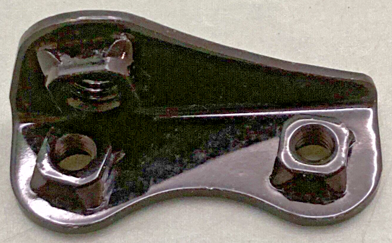 NEW GENUINE YAMAHA 1W2-14771-00 STAY MUFFLER 1