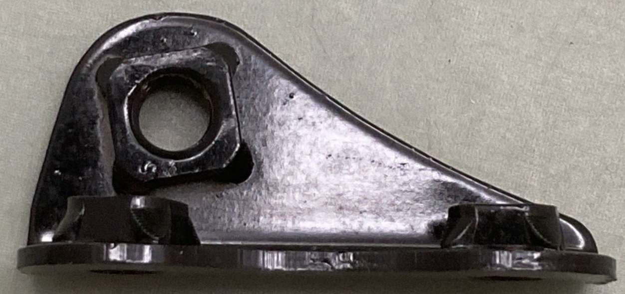 NEW GENUINE YAMAHA 1W2-14771-00 STAY MUFFLER 1