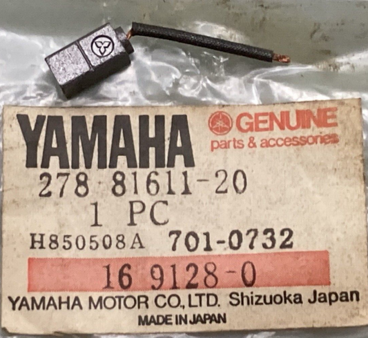 NEW GENUINE YAMAHA 278-81611-20 BRUSH 1