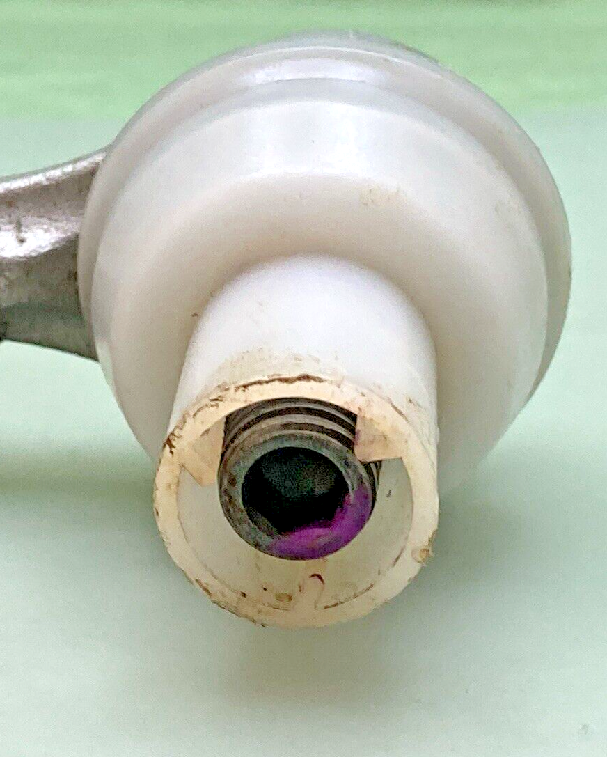 NEW GENUINE GM 15102673 LINK, FRONT STABILIZER SHAFT