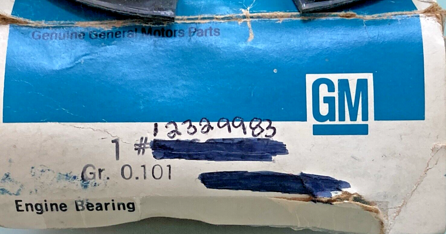 NEW GENUINE GM 12329983 MAIN BEARING, 1984-1985 GM