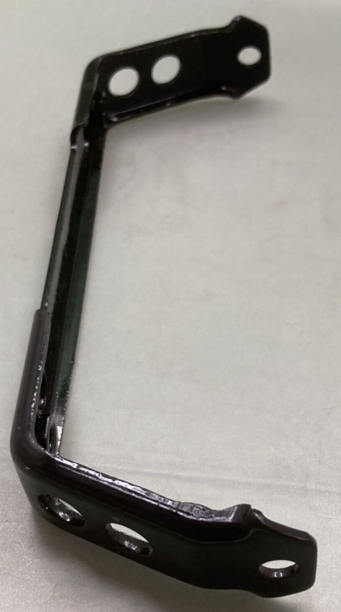 NEW GENUINE YAMAHA 1W2-24832-00 Bracket Carrier 1