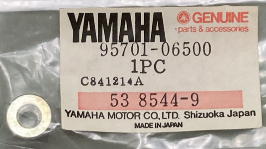 NEW GENUINE YAMAHA 95701-06500 Nut Flange (7NB)